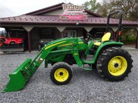 JOHN DEERE 4320