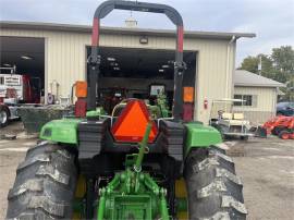 2016 JOHN DEERE 4044M