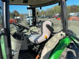 2018 JOHN DEERE 4052R