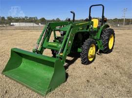 2020 JOHN DEERE 5055E