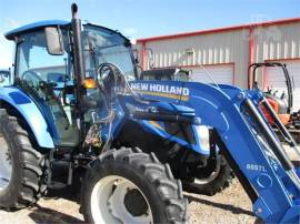 2015 NEW HOLLAND T4.75