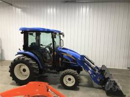 2013 NEW HOLLAND BOOMER 3045