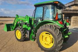 2018 JOHN DEERE 5085E