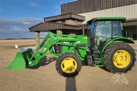 2018 JOHN DEERE 5085E