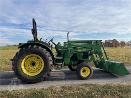 2003 JOHN DEERE 5520