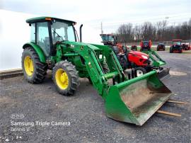 JOHN DEERE 5083E