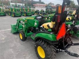 2022 JOHN DEERE 1025R