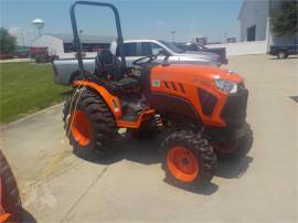 2022 KUBOTA LX2610HSD