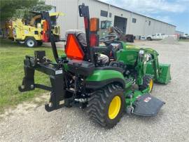 2018 JOHN DEERE 1025R