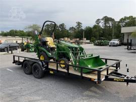 2023 JOHN DEERE 1025R