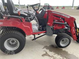 2021 MASSEY FERGUSON GC1723E