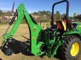 2023 JOHN DEERE 3033R