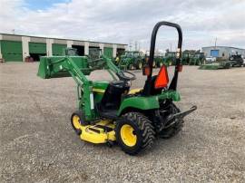 2004 JOHN DEERE 2210