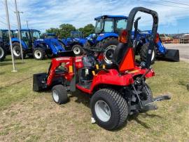 2022 MASSEY FERGUSON GC1723E