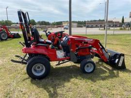 2022 MASSEY FERGUSON GC1723E