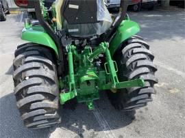 2022 JOHN DEERE 3033R