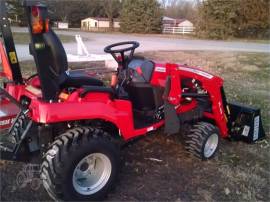 2022 MASSEY FERGUSON GC1723E