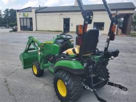 2022 JOHN DEERE 1025R