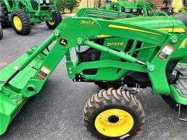 2022 JOHN DEERE 3032E