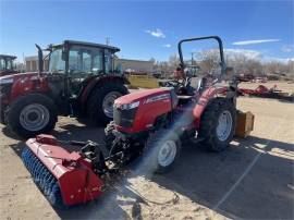 2015 MASSEY FERGUSON 1736