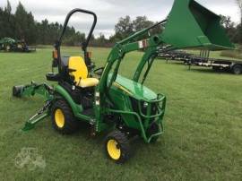 2022 JOHN DEERE 1025R