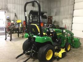 JOHN DEERE 2305