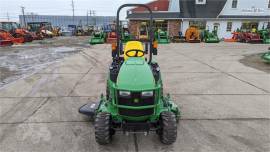 2015 JOHN DEERE 1025R