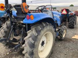 2015 NEW HOLLAND BOOMER 33