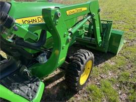 2015 JOHN DEERE 3032E