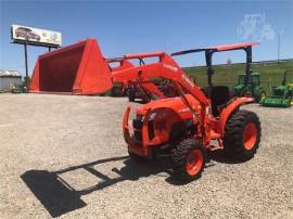 2017 KUBOTA L3901HST