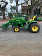 2005 JOHN DEERE 3320