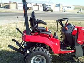 2021 MASSEY FERGUSON GC1725M