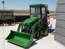 2016 JOHN DEERE 1025R