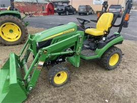 2014 JOHN DEERE 1025R