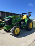 2018 JOHN DEERE 3033R