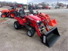 2022 MASSEY FERGUSON GC1725M