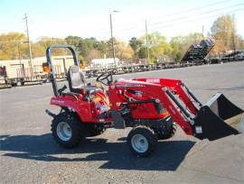 2022 MASSEY FERGUSON GC1723E