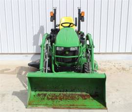 2019 JOHN DEERE 1025R