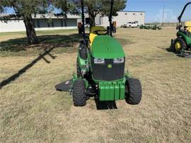 2018 JOHN DEERE 1025R