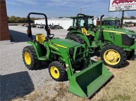 2017 JOHN DEERE 3032E