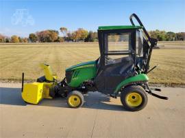 2019 JOHN DEERE 1023E