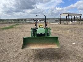 2016 JOHN DEERE 3038E