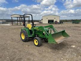 2016 JOHN DEERE 3038E