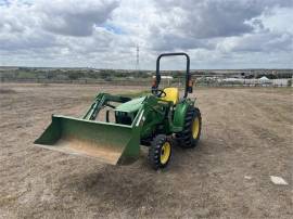 2016 JOHN DEERE 3038E