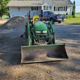 2012 JOHN DEERE 2720