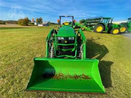 2018 JOHN DEERE 1025R