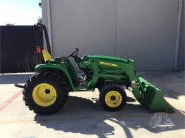 2010 JOHN DEERE 3032E