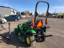 2017 JOHN DEERE 1025R