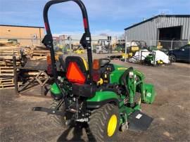 2017 JOHN DEERE 1025R