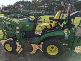 2018 JOHN DEERE 1025R